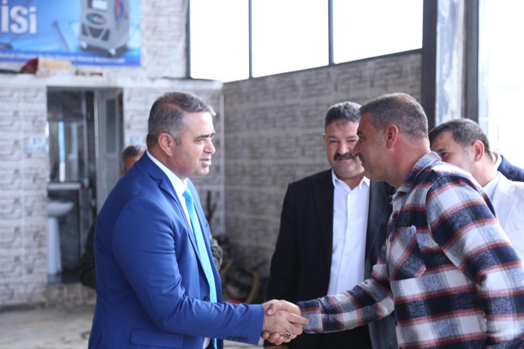 Deva Partisi Gümbür Gümbür Geliyor