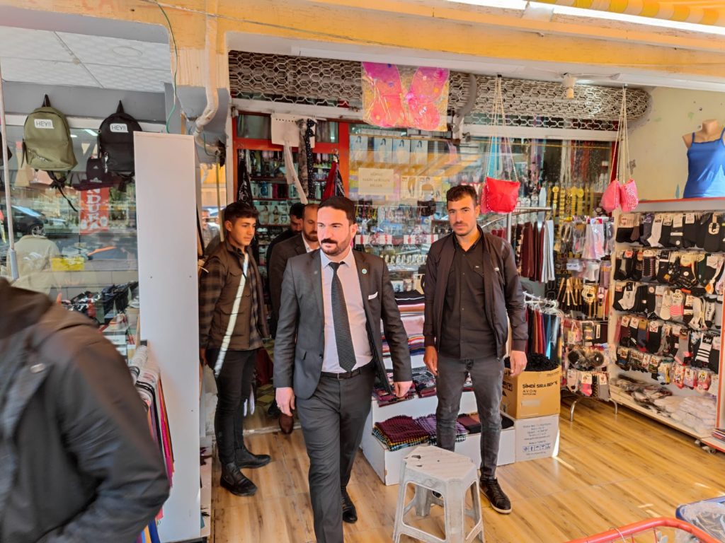 Düger Aşireti Genç kanaat önderi Çiftçi iş İnsanı Siyasetçi Mehmet Yıldırım Esnaf,tan Tam destek Aldı