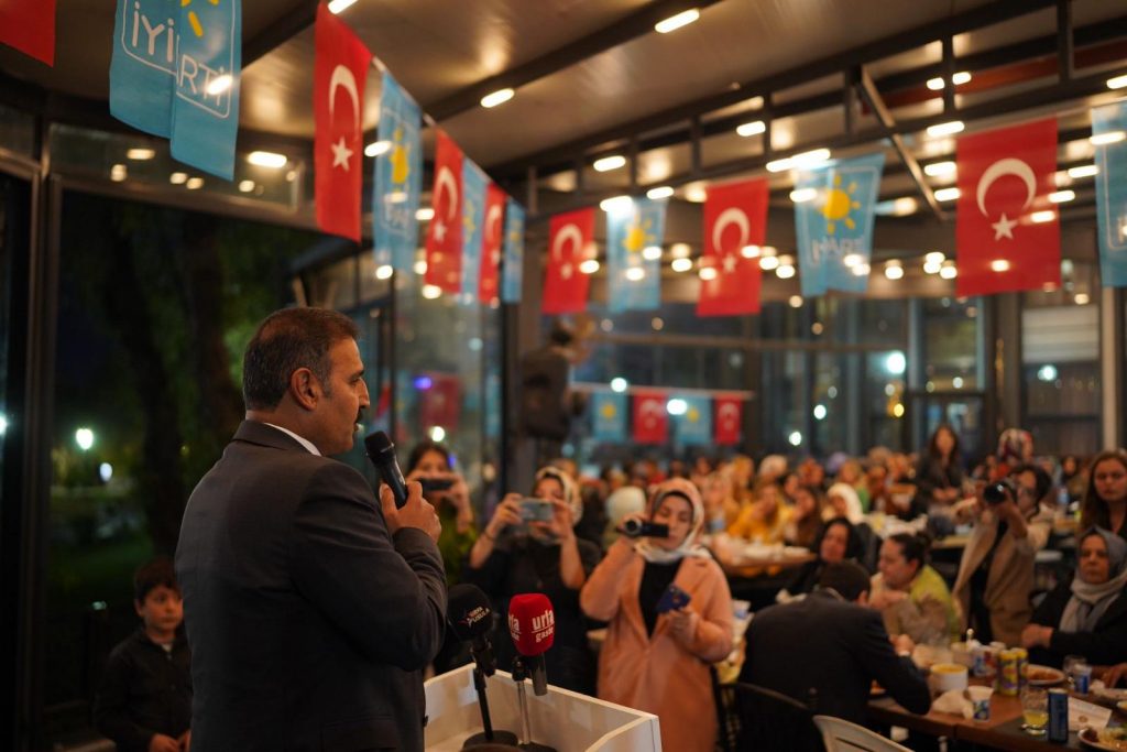 İYİ Aday Yetim Kadınlara Seslendi Ekonomiyi En İyi Sizler Biliyorsunuz