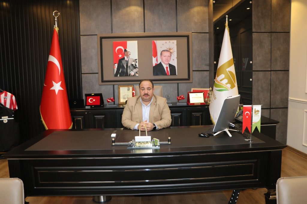 BAŞKAN EKİNCİ’DEN HÜRRİYET MAHALLESİNE TAPU MÜJDESİ