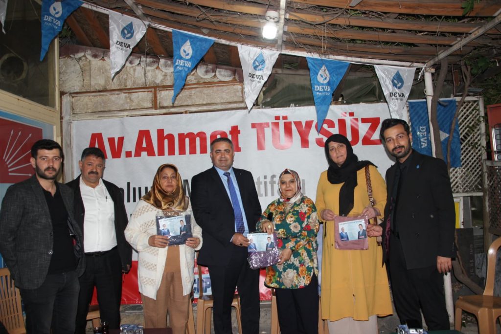 TÜYSÜZ KADINLARIN KALBİNİ KAZANIYOR