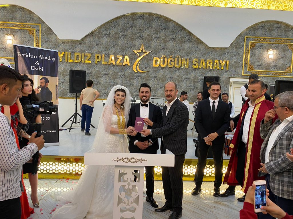 Başkan Yavuz  Gazi Metin Akaslan’nın Nikah Şahidi Oldu