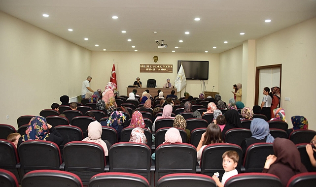 Siverekli kadınlar bulaşıcı hastalıklar konusunda bilgilendirildi