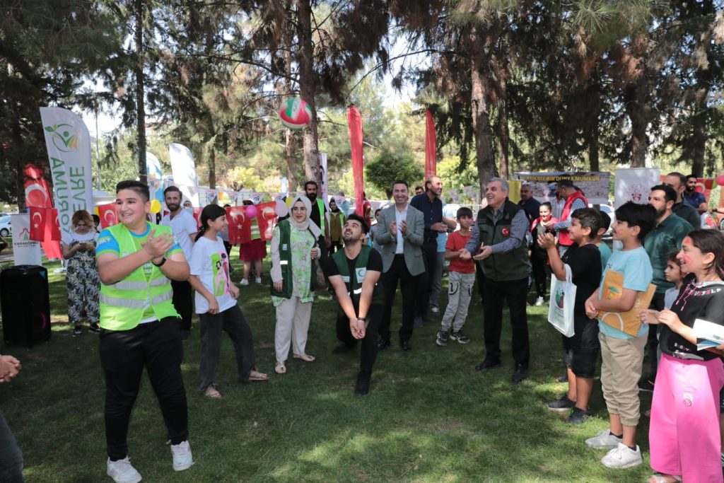 BAŞKAN BEYAZGÜL “DOĞAYI KORURSAK DOĞA TÜM İÇTENLİĞİYLE İNSANLIĞA GÜLÜMSEYECEKTİR”