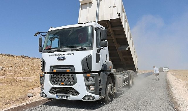 Büyükşehir Belediyesinden ilçelerde sathi asfalt çalışması