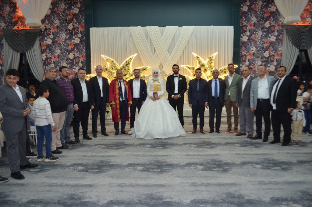 Çakmak ve Çiftçi Ailesi”nin Mutlu Günü