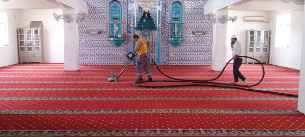 Eyyübiye’nin Camileri Sürekli Tertemiz