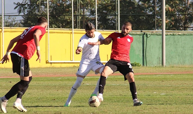 Karaköprü Belediyespor,Lig’deki galibiyet serisini 5’e çıkardı