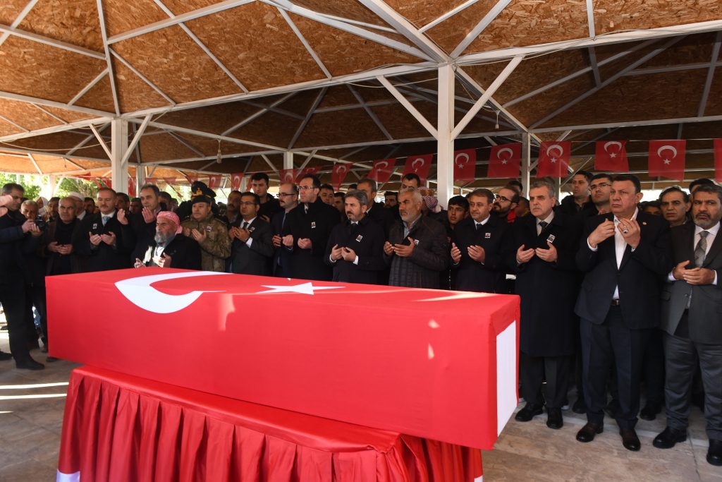 ŞANLIURFA ŞEHİDİNİ SON YOLCULUĞUNA UĞURLADI