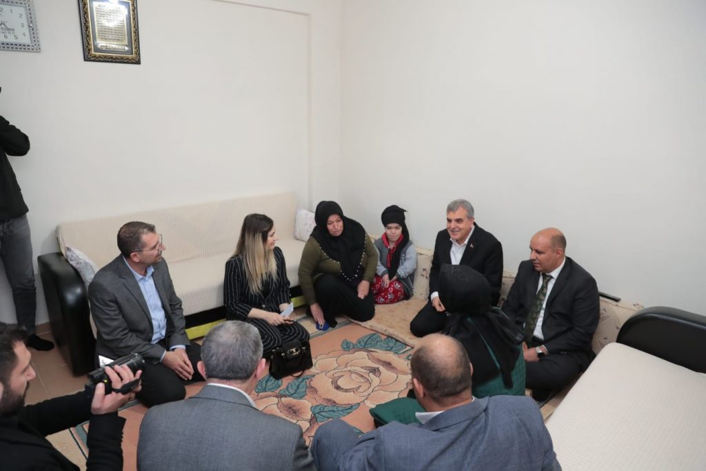 BAŞKAN BEYAZGÜL GÖNÜLLERE DOKUNMAYA DEVAM EDİYOR