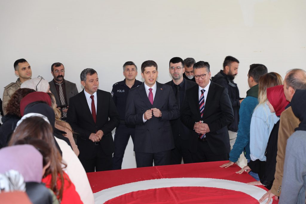 24 KASIM ÖĞRETMENLER GÜNÜ İLÇEMİZDE DOLU DOLU GEÇTİ