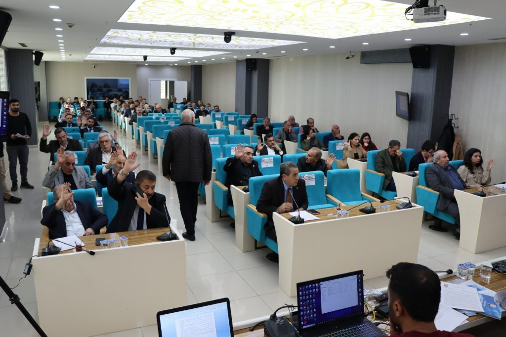 BÜYÜKŞEHİR BELEDİYESİNİN 2024 YILI BÜTÇESİ KABUL EDİLDİ