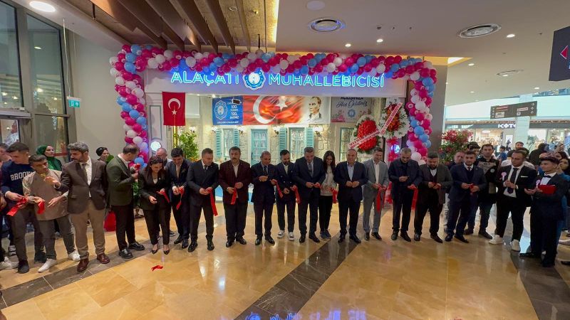 Alaçatı Muhallebicisi  Urfa’da Cumhuriyetin 100’üncü yılında 100’üncü şubesi açtı