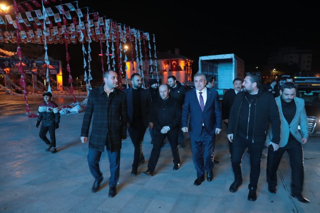 BAŞKAN BEYAZGÜL  “CUMHURİYETİMİZİN YÜZÜNCÜ YILINDA YAPACAĞIMIZ 100 AÇILIŞA TÜM HALKIMIZ DAVETLİDİR”