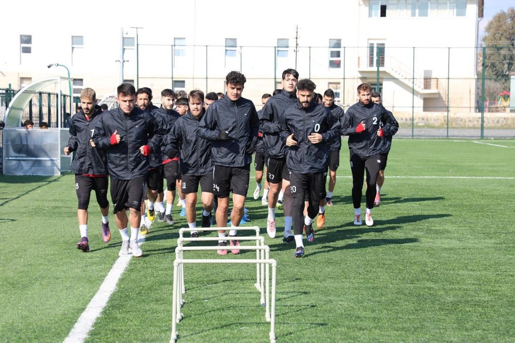 LİDER VİRANŞEHİR BELEDİYESPOR GALİBİYETE KENETLENDİ