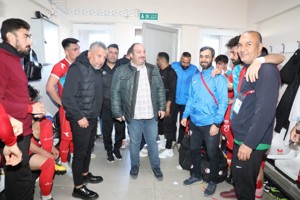 VİRANŞEHİR BELEDİYESPOR 3 LİG’E GÖZ KIRPTI