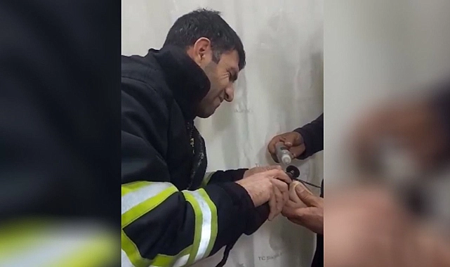 Şanlıurfa’da parmağı yüzüğe sıkıştı! Yardımına itfaiye yetişti!