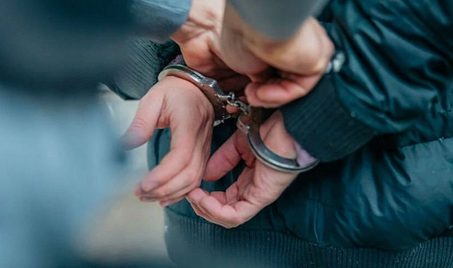 Uyuşturucu, cinsel istismar, yağma suçu… Haklarında hapis cezası bulunan 3 şahıs yakalandı!