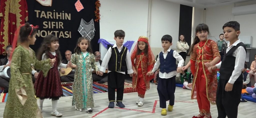 MİNİK ÖĞRENCİLERE ÖZEL SIRA GECESİ