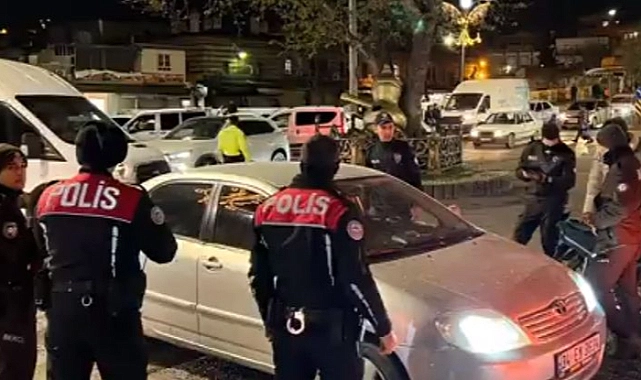 Urfa’da gece saatlerinde uygulama! Çok sayıda şahıs yakalandı!