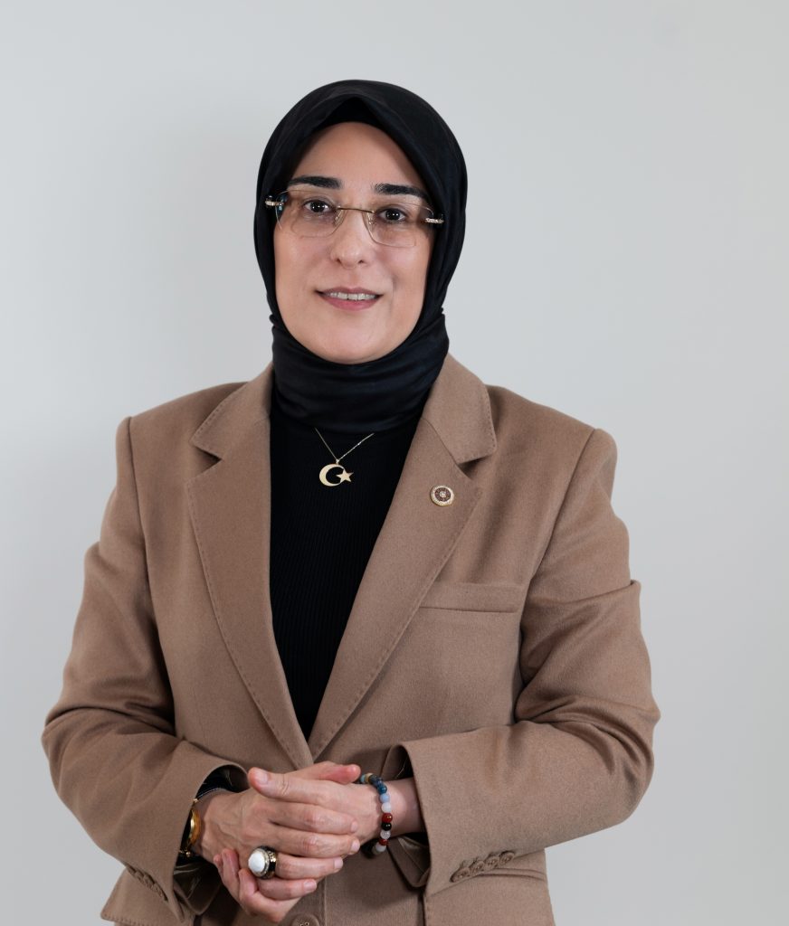 AK Parti Şanlıurfa Milletvekili Cevahir Asuman Yazmacı’nın Ramazan Bayramı mesajı