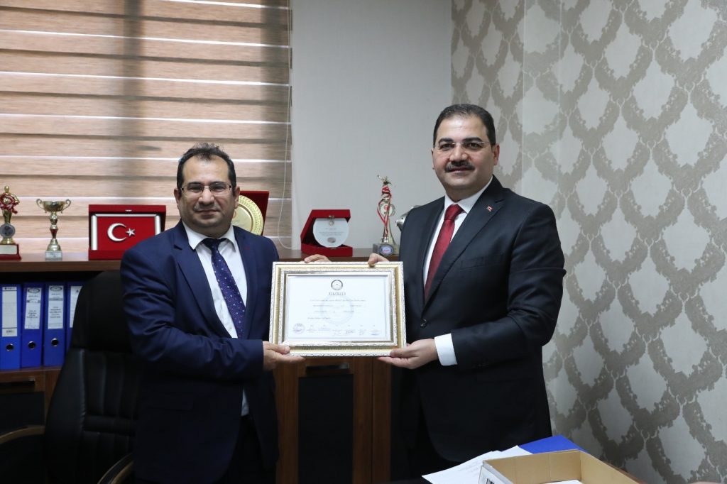 BAŞKAN CANPOLAT, BİR KEZ DAHA MAZBATASINI ALDI