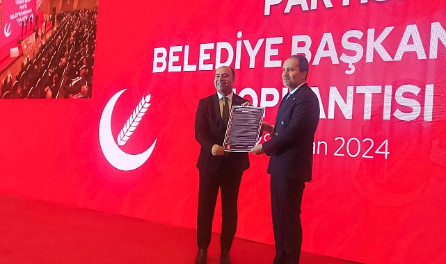 Başkan Çiftçi ‘Ahlaklı Belediyecilik Protokolü’ belgesini Erbakan’dan aldı