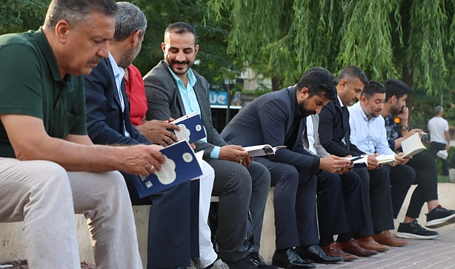 Şanlıurfa Büyükşehir Belediyesi’nden Kitap Okuma Şenliği