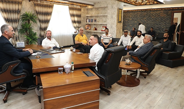 Başkan Mehmet Kuş Muhtarlar ve Vatandaşları Ağırladı