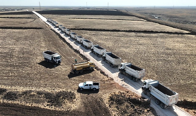 Büyükşehir ‘den Eyyübiye, Haliliye ve Viranşehir kırsalında asfaltlama çalışmaları