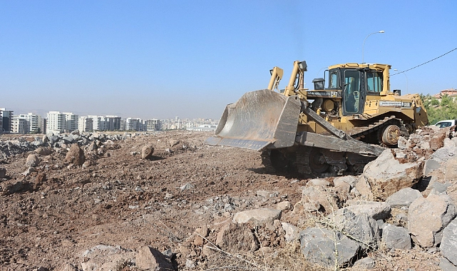 Fahrettin Paşa bulvarında yol genişletme çalışmaları