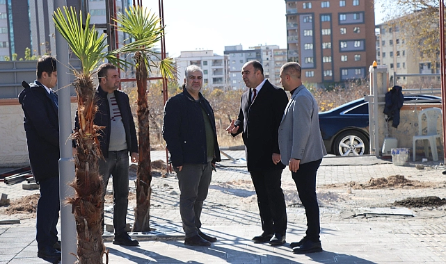 Başkan Nihat Çiftçi: “Yaşlı Ve Emeklilerimize İçin Güzel Zaman Geçirecekleri Bir Mekân Kazandırıyoruz”