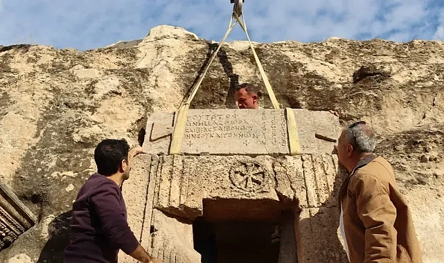 Urfa’da ‘Kineas Ailesi’ yazıtının restorasyonu tamamlandı!