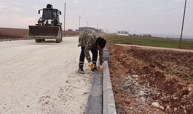 Hilvan Belediyesi Yol Yapım Çalışmalarına Hız Kesmeden Devam Ediyor