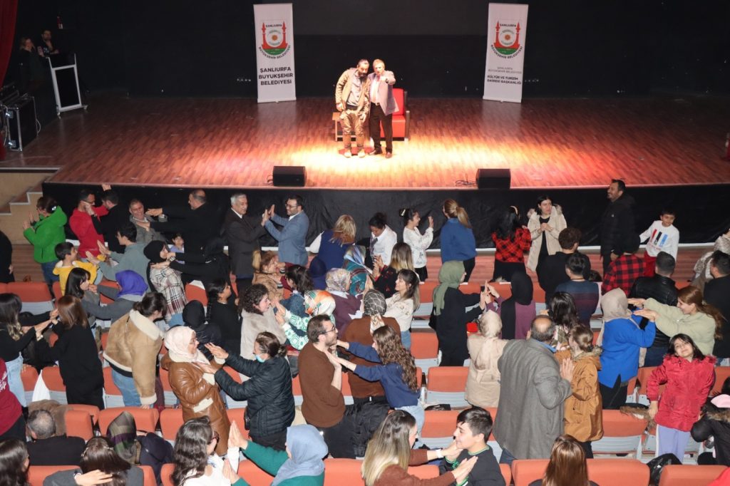 BÜYÜKŞEHİR BELEDİYESİ, ÜSTÜN DÖKMEN’İ ŞANLIURFALILARLA BULUŞTURDU