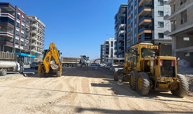 Fevzı̇ Çakmak Bulvarı’nda Sıcak Asfalt Hazırlıkları Sürüyor