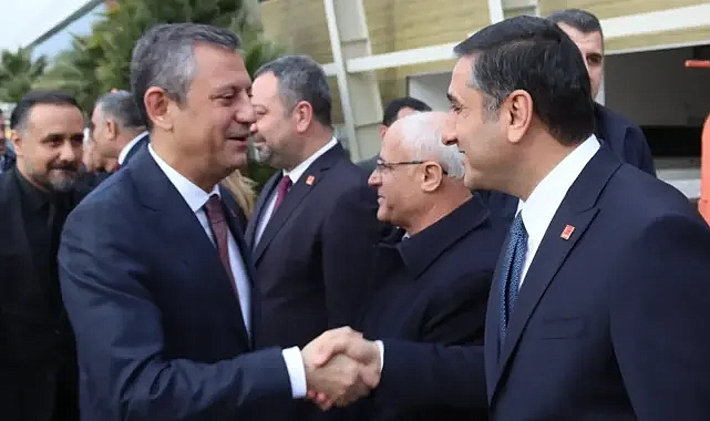 Özgür Özel, Adıyaman’da CHP Şanlıurfa Teşkilatı Tarafından Karşılandı