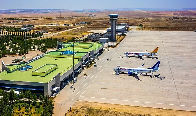 Sis etkili oldu! Frankfurt uçağı Şanlıurfa’ya inmek zorunda kaldı!