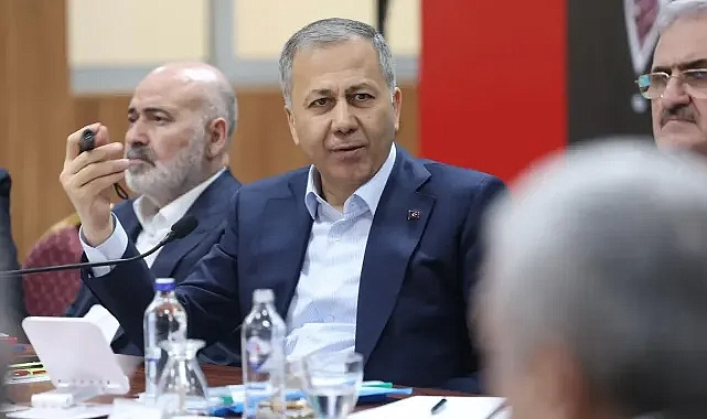 İmamoğlu gözaltına alındı! Sosyal medyadaki paylaşımlarla ilgili Yerlikaya’dan açıklama!