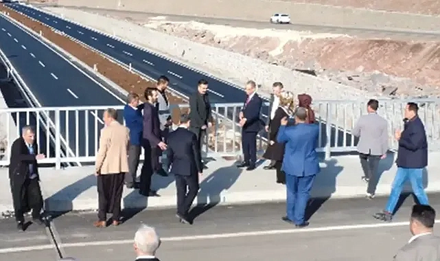 Vekil Dusak söz vermişti! Siverek’teki Hastane Kavşağı projesi tamamlandı!