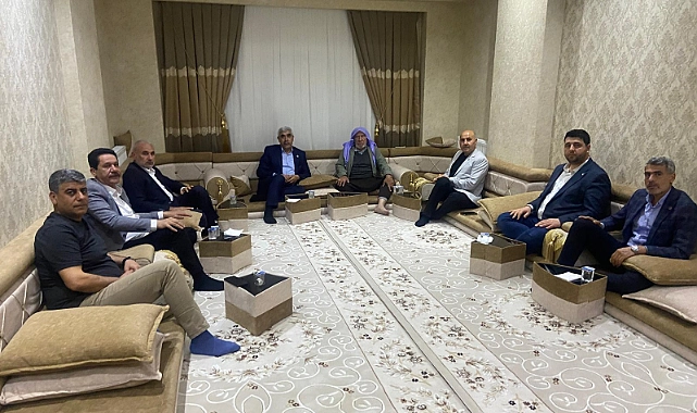 Yeniden Refah Partisi’nden Şehit Ailesine Anlamlı Ziyaret