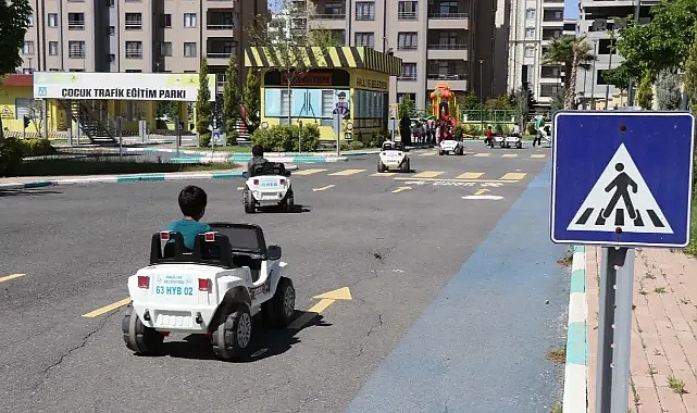 Haliliye’de minik sürücüler kuralları öğrendi