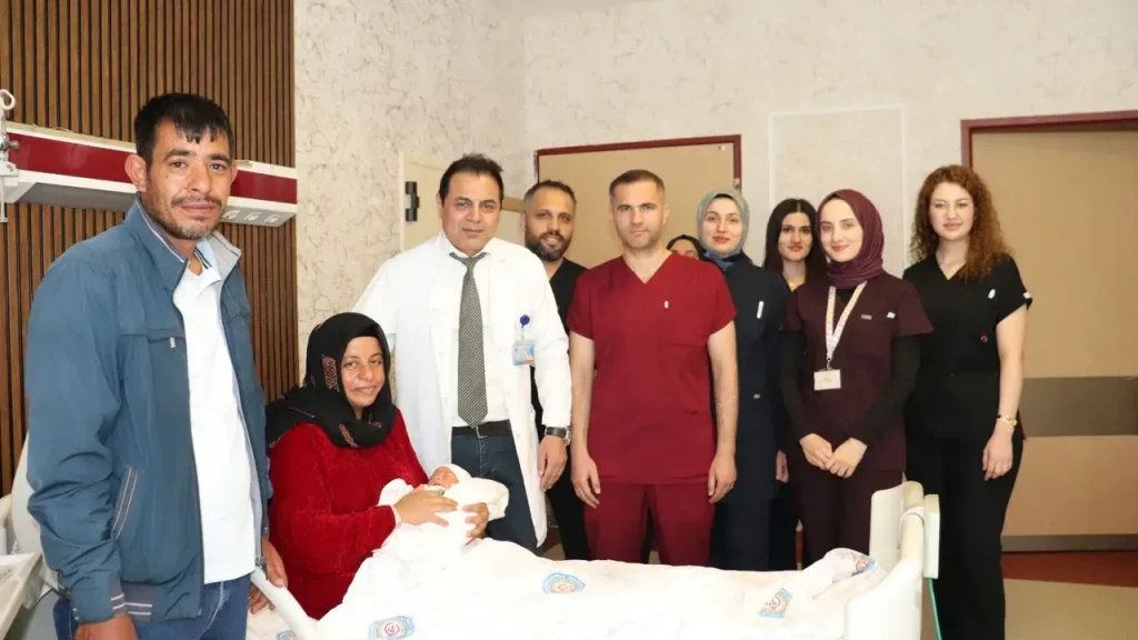 Şanlıurfa’da 15 yıl sonra gelen mutluluk! Doktorlarının adını verdiler!