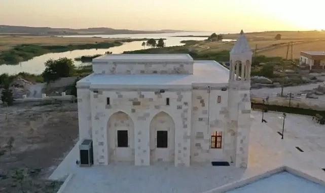 Vali Şıldak tarihi camiyi paylaştı! Öyle detaylar verdi ki!