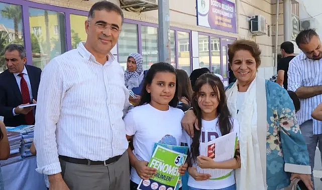 Bozova Belediyesi’nden Öğrencilere Karne Hediyesi: Kitap ve Sinema Keyfi