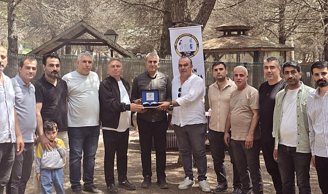 Hilvan Belediye Eş Başkanı Serhan Paydaş İstanbul’daki Hilvanlılarla Buluştu.