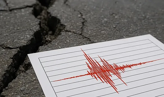 Korkutan deprem! İstanbul’da da hissedildi!