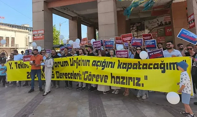 Atanamayan Öğretmenler Şanlıurfa’da Haklarını Pankartlarla Haykırdı