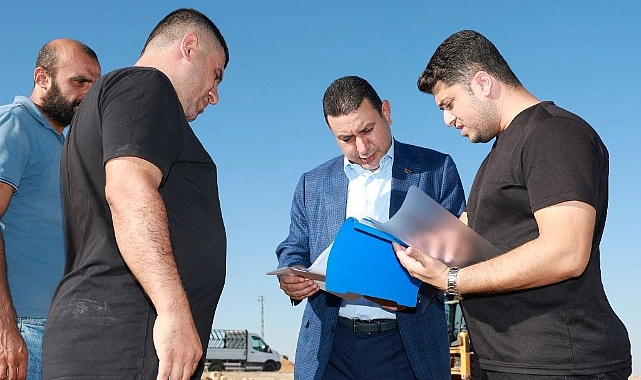 Başkan Özyavuz Müjdeyi Verdi: Her Mahalleye Bir Halı Saha Yapacağız