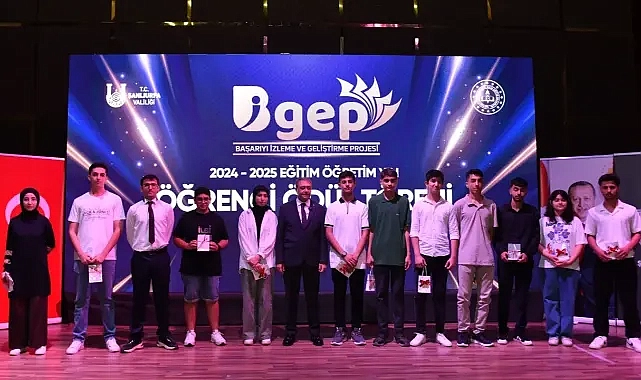 BİGEP meyvelerini verdi! Şanlıurfa’da başarılı öğrenciler ödüllendirildi!